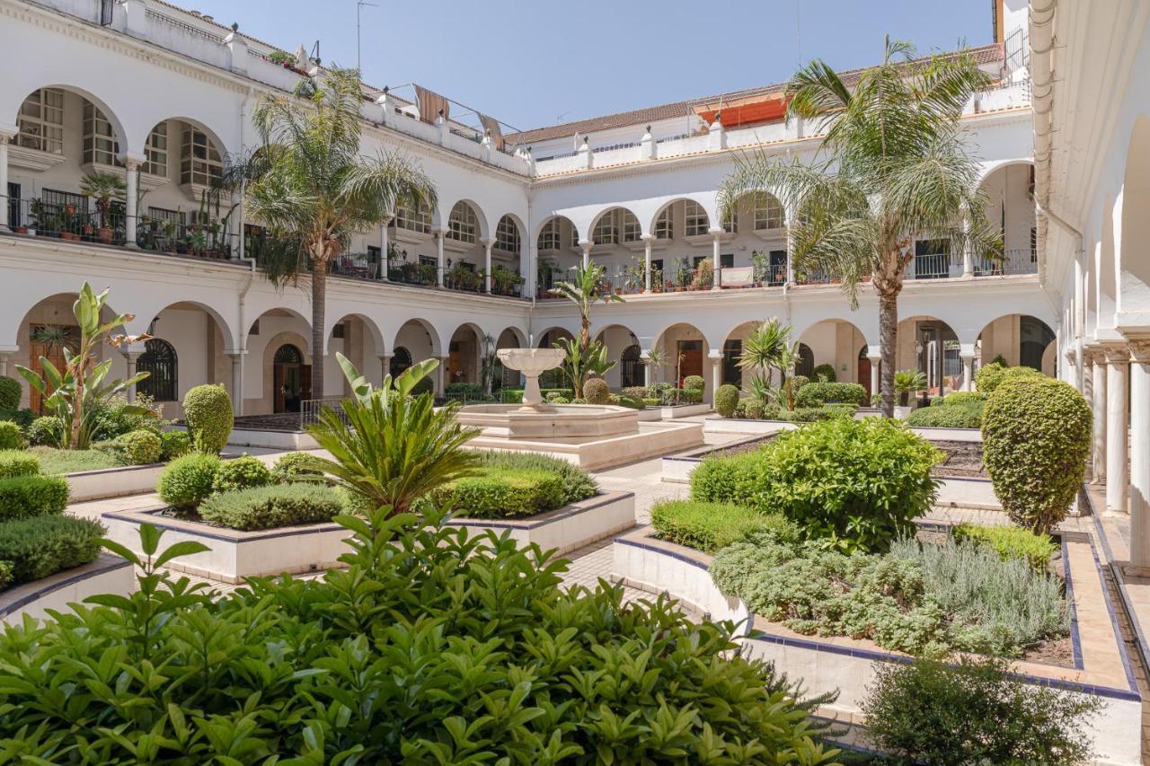 Luz De Sevilla, Date Un Regalo Y Disfrútalo.